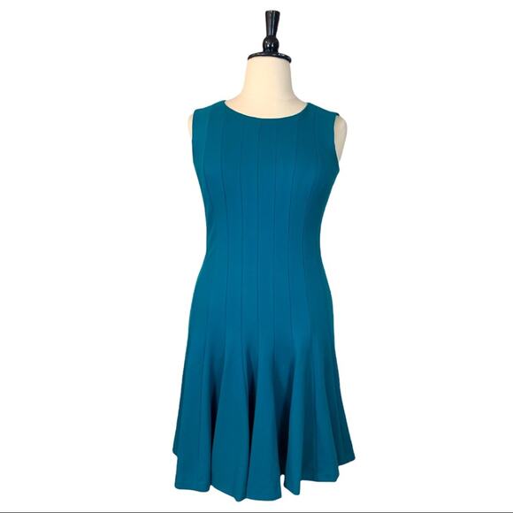 Lands’ End Teal Green/Blue Seamed Sleeveless Fit Flare Ponte Dress Size 14 - Picture 1 of 11